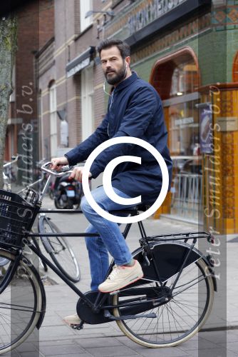 Amsterdam 18 maart 2016
Arie Boomsma op de fiets in Amsterdam.
