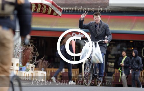 Amsterdam 23 maart 2016
Beau v Erven Dorens op de fiets in Amsterdam.