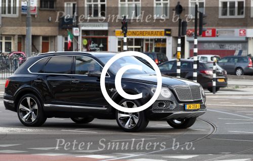 Amsterdam 9 april 2016 
De nieuwe Bentley jeep.