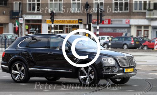 Amsterdam 9 april 2016 
De nieuwe Bentley jeep.