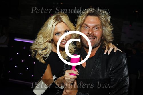 Amsterdam 30 maart 2016 
Presenatie van seksspeeltjes van Bobbi Eden. Bobbi is zwanger en haar man Mark Laurenz is ook aanwezig.