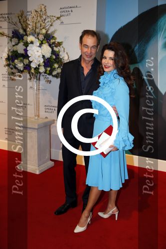 Amsterdam 15 april 2016
Premiere Natiuonaal Ballet in de stopera.
Caroline de Bruijn en Erik de Vogel