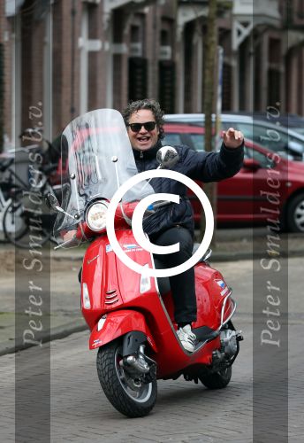 Amsterdam 8 april 2016
Dirk Zeelenberg op zijn vespa scooter