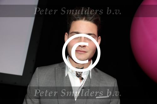 Amsterdam 9 april 2016 
Bijeenkomst van deelnemers aan het eurovision songfestival in het vondelpark.
Douwe Bob is de nederlandse inzending.
