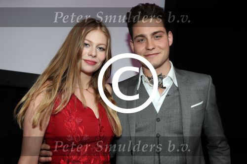 Amsterdam 9 april 2016 
Bijeenkomst van deelnemers aan het eurovision songfestival in het vondelpark.
Douwe Bob is de nederlandse inzending.