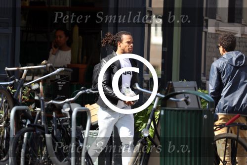 Amsterdam 10 april 2016
Edgar Davids met zijn zoon in Amsterdam