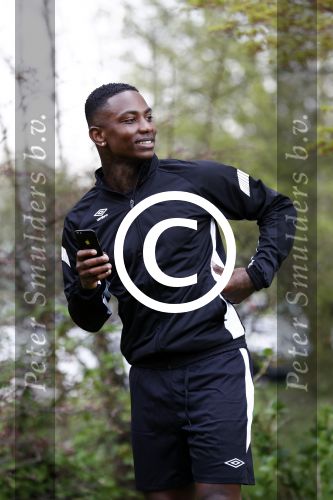 Rotterdam 13 april 2016
Life after Football LAF Voet golf met oa Eljero Elia Najib Amhali Pierre v Hooijdonk Fajah Lourens Joelle Witschge Ramon Beuk Evgeniy Levchencko Michael Mols Romano Denneboom Kahlid Boularouz en de organisatoren Regi Blinker enSoufian Asafiati