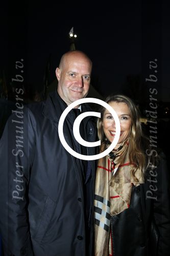Amsterdam 17 maart 2016
Premiere circus du soleil bij amsterdam arena.
Elle v Rijn met vriend