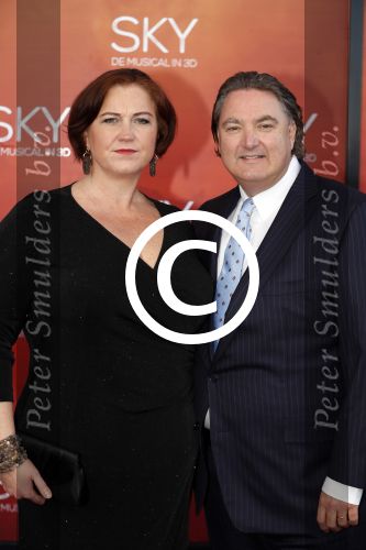 Amsterdam  3 april 2016
Premiere musical Sky in het Amsterdam theater.
Erwin v Lambaart met vrouw