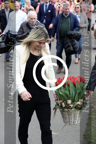 Lisse 9 april 2016
Doop van tulip Estavana Polman in de keukenhof. Estavana is de nieuwe vriendin van Rafael v d Vaart. Haar ouders zijn ook aanwezig.