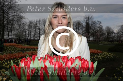 Lisse 9 april 2016
Doop van tulip Estavana Polman in de keukenhof. Estavana is de nieuwe vriendin van Rafael v d Vaart. Haar ouders zijn ook aanwezig.