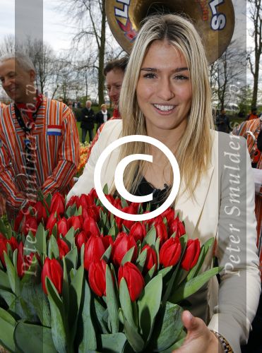 Lisse 9 april 2016
Doop van tulip Estavana Polman in de keukenhof. Estavana is de nieuwe vriendin van Rafael v d Vaart. Haar ouders zijn ook aanwezig.