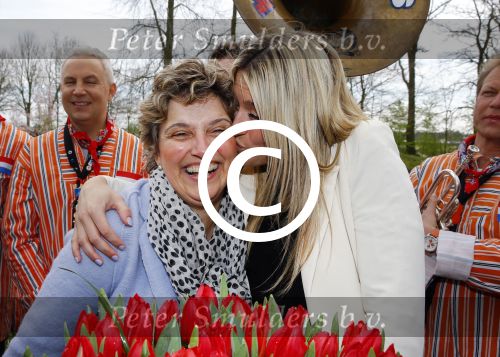 Lisse 9 april 2016
Doop van tulip Estavana Polman in de keukenhof. Estavana is de nieuwe vriendin van Rafael v d Vaart. Haar ouders zijn ook aanwezig.