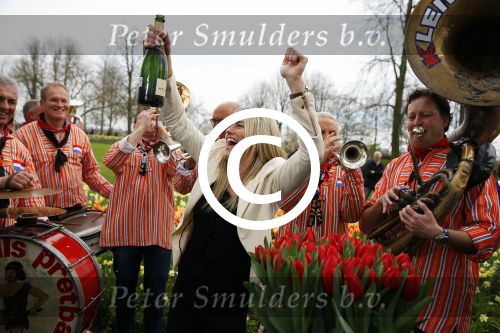 Lisse 9 april 2016
Doop van tulip Estavana Polman in de keukenhof. Estavana is de nieuwe vriendin van Rafael v d Vaart. Haar ouders zijn ook aanwezig.