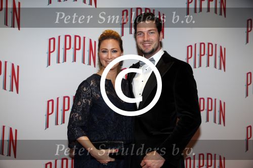 Amsterdam 10 maart 2016
Premiere Pippin in carre. Fabienne de Vries met haar vriend