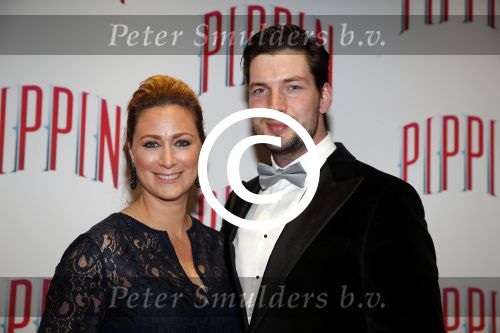 Amsterdam 10 maart 2016
Premiere Pippin in carre. Fabienne de Vries met haar vriend