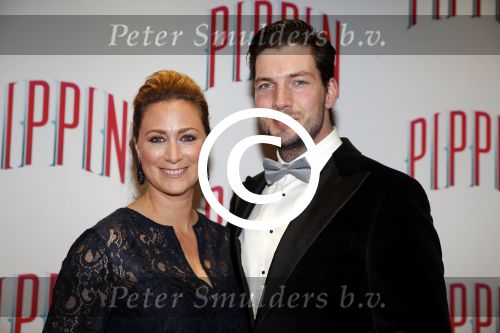 Amsterdam 10 maart 2016
Premiere Pippin in carre. Fabienne de Vries met haar vriend