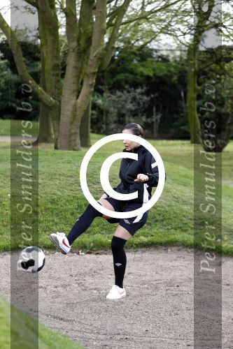 Rotterdam 13 april 2016
Life after Football LAF Voet golf met oa Eljero Elia Najib Amhali Pierre v Hooijdonk Fajah Lourens Joelle Witschge Ramon Beuk Evgeniy Levchencko Michael Mols Romano Denneboom Kahlid Boularouz en de organisatoren Regi Blinker enSoufian Asafiati