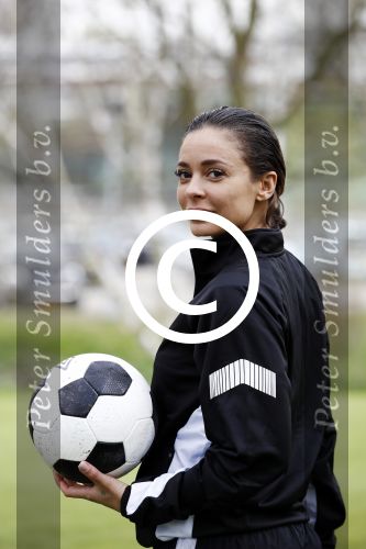 Rotterdam 13 april 2016
Life after Football LAF Voet golf met oa Eljero Elia Najib Amhali Pierre v Hooijdonk Fajah Lourens Joelle Witschge Ramon Beuk Evgeniy Levchencko Michael Mols Romano Denneboom Kahlid Boularouz en de organisatoren Regi Blinker enSoufian Asafiati