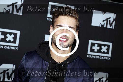 Amsterdam 11 april 2016
Premiere documentaire Martin Garrix in tuschinski.
Felix Magin van de band MOKE