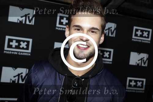 Amsterdam 11 april 2016
Premiere documentaire Martin Garrix in tuschinski.
Felix Magin van de band MOKE