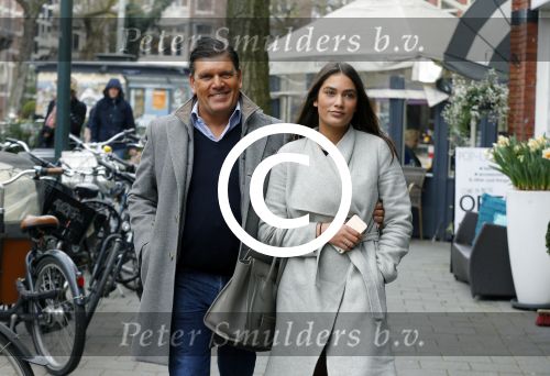 Amsterdam 22 maart 2016 
Frank Masmeijer met zijn dochter in Amsterdam zuid