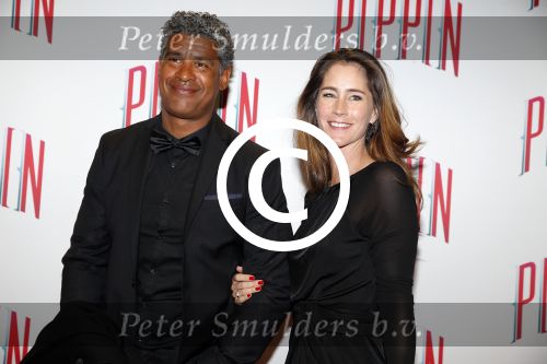 Amsterdam 10 maart 2016
Premiere Pippin in carre. Frank Rijkaard met zijn vrouw