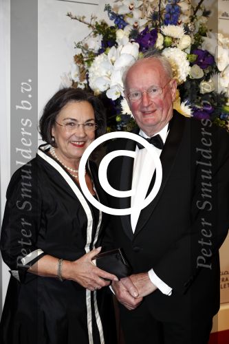 Amsterdam 15 april 2016
Premiere Natiuonaal Ballet in de stopera.
Gerdi Verbeet met man