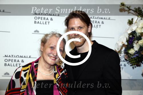 Amsterdam 15 april 2016
Premiere Natiuonaal Ballet in de stopera.
Gijs Naber en zijn moeder