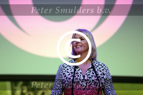 Aalsmeer 30 maart 2016
Presentatie nieuwe sbs6 programma s met oa irene Moors Kees Tol Patty Brard Tineke Schouten Ruben v d Meer Maik de Boer en Patty Brard.