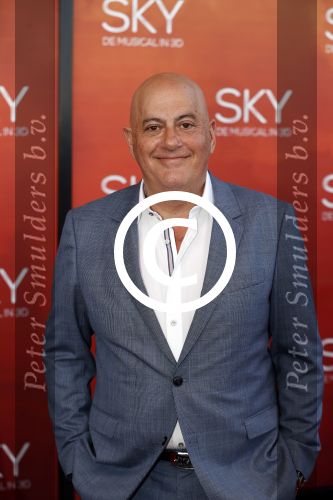 Amsterdam  3 april 2016
Premiere musical Sky in het Amsterdam theater.
Jack v Gelder