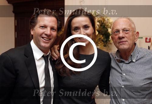 Amsterdam 29 november 2012
Opening Andaz hotel. Michiel Mol met zijn vader Jan Mol en vriendin Marloes Mens
Peter Smulders bv