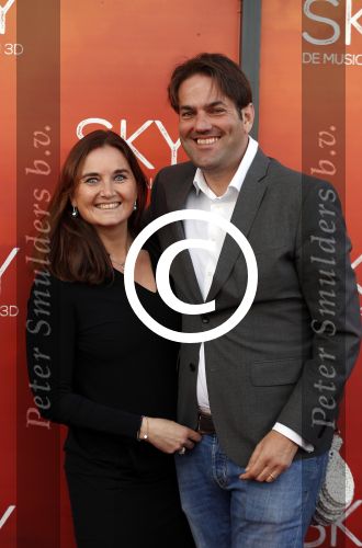 Amsterdam  3 april 2016
Premiere musical Sky in het Amsterdam theater.
Jean Luc Zeguers met vrouw