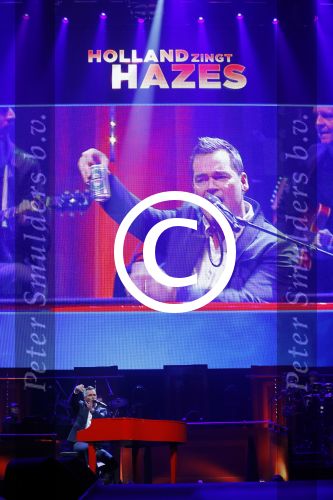 Amsterdam 17 maart 2016 
Heel holland zingt Hazes in het ziggo dome met oa Roxeanne Hazes Andre Hazes jr Jeroen v d Boom en Xander de Buisonje