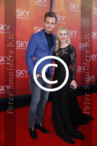 Amsterdam  3 april 2016
Premiere musical Sky in het Amsterdam theater.
Jim bakkum met Bettina Holwerda