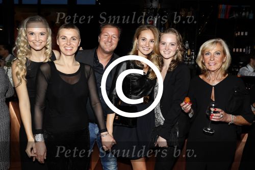 Amsterdam 3 april 2016
Premiere musical Sky in het Amsterdam theater. familie John Ewbank en Kelly Weekers