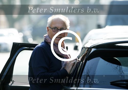 Amsterdam 12 maart 2016 
Joop Braakhekke met zijn mini cooper in Amsterdam zuid.