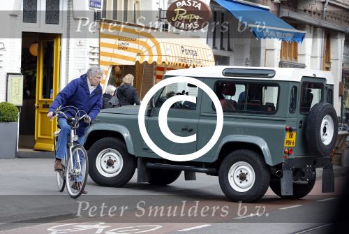 Amsterdam 9 april 2016
Jort Kelder in Amsetrdam zuid. Hij gaat naar suit supply