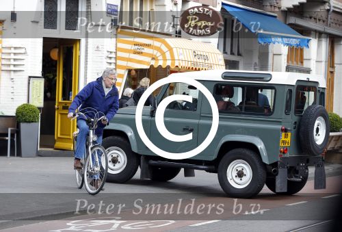 Amsterdam 9 april 2016
Jort Kelder in Amsetrdam zuid. Hij gaat naar suit supply