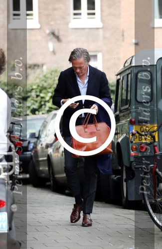 Amsterdam 9 april 2016
Jort Kelder in Amsetrdam zuid. Hij gaat naar suit supply