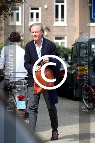 Amsterdam 9 april 2016
Jort Kelder in Amsetrdam zuid. Hij gaat naar suit supply