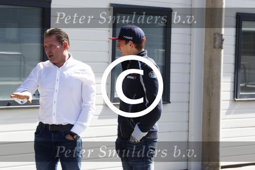 Zandvoort 20 april 2016
Persconferentie Max Verstapen ivm race event ism met Circuitpark Zandvoort en Jumbo.
Prins Bernhard Junior Jos Verstappen en Frits v Eerd waren aanwezig.