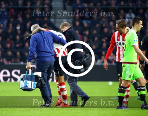 Eindhoven, 20 Maart 2016 Kompetitiewedstrijd PSV-AJAX, eindstand 0-2
Jurgen Locadia geblesseerd