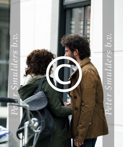 Amsterdam 16 april 2016
Katja Schuurman en Freek v Noordwijk verlaten zijn huis in amsterdam.