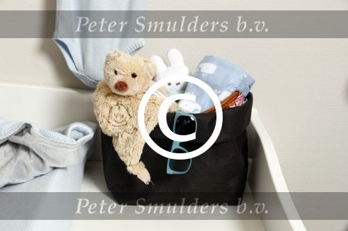 Hilversum 14 april 2016
Jaap Reesema en zijn zwangere vriendin Kim Kotter in de babykamer.