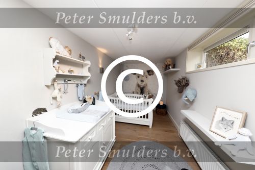 Hilversum 14 april 2016
Jaap Reesema en zijn zwangere vriendin Kim Kotter in de babykamer.