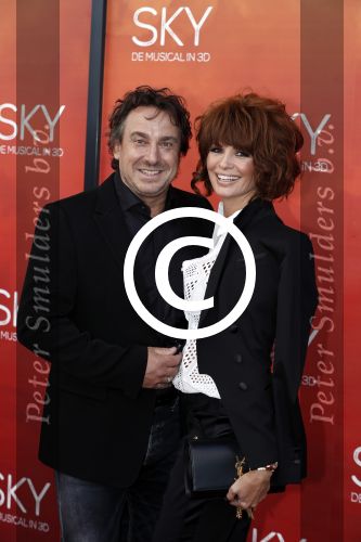 Amsterdam  3 april 2016
Premiere musical Sky in het Amsterdam theater.
Marco Borsato met zijn vrouw Leontine en kinderen Luca Senna en Jada