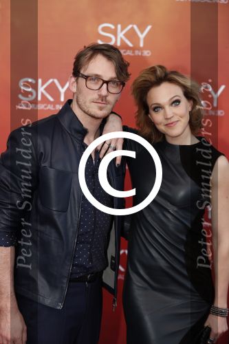 Amsterdam  3 april 2016
Premiere musical Sky in het Amsterdam theater.
Loes haverkort met ...