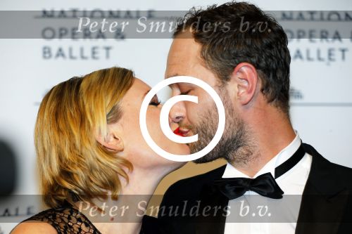 Amsterdam 15 april 2016
Premiere Natiuonaal Ballet in de stopera. Marlijn Weerdenburg en partner Paul Broers