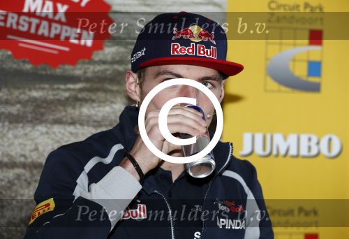 Zandvoort 20 april 2016
Persconferentie Max Verstapen ivm race event ism met Circuitpark Zandvoort en Jumbo.
Prins Bernhard Junior Jos Verstappen en Frits v Eerd waren aanwezig.